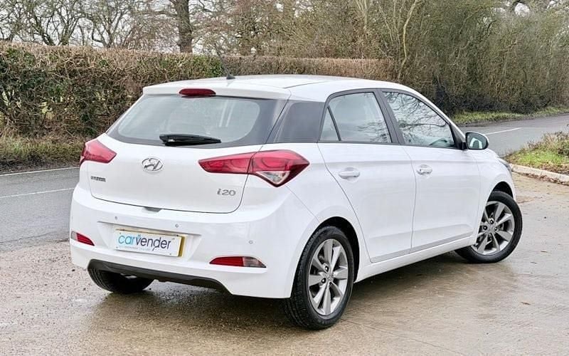 Used Hyundai i20 SE 84 HP (61 kW) 2018 Hatchback