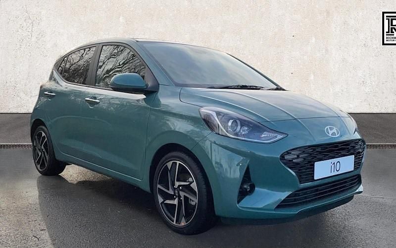 Blue New 2025 Hyundai i10 Premium Hatchback | £17,290 (Good price) - Image 1/3
