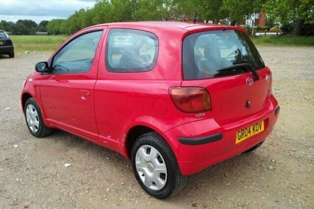 Used Toyota Yaris 2004 Hatchback
