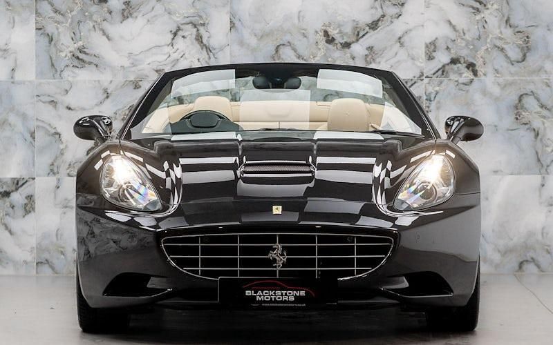 Used Ferrari California 490 HP (360 kW) 2014 Black Cabriolet