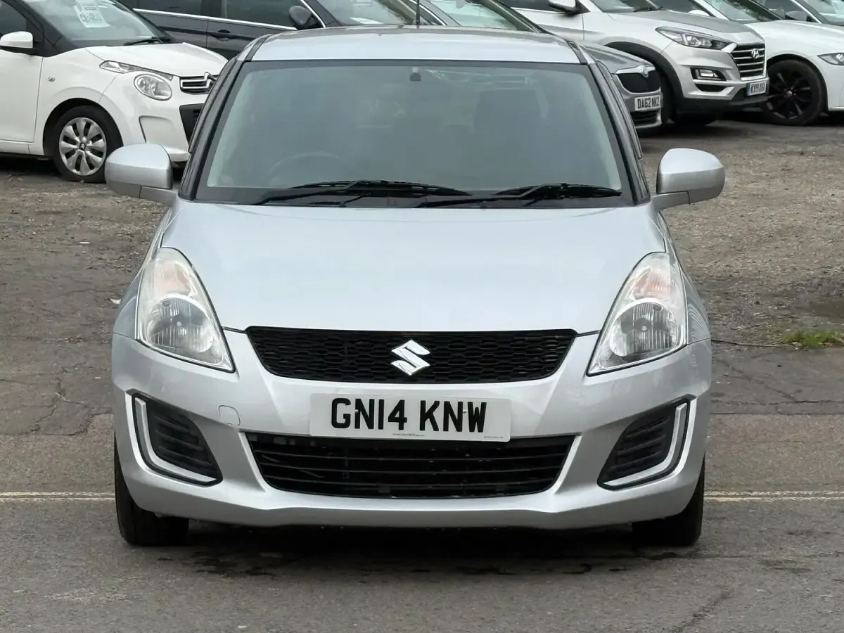 Used Suzuki Swift SZ4 94 HP (69 kW) 2025 Silver Hatchback