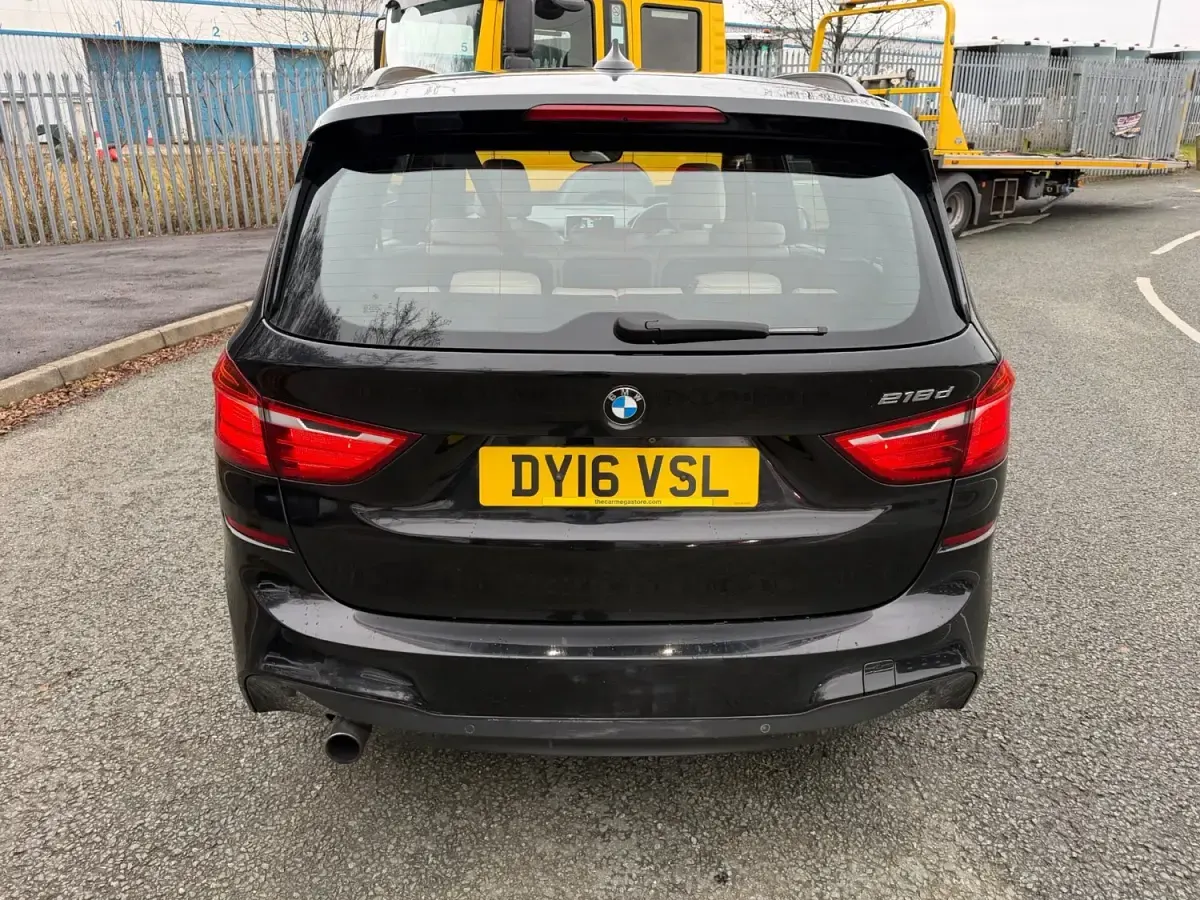 Używany BMW 218 M Sport 2016 Czarny Kombi