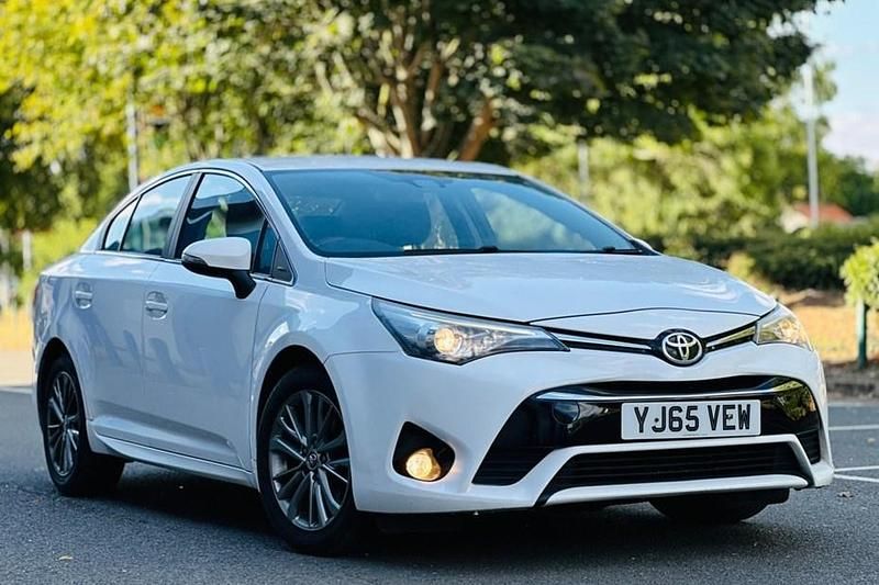 White Used 2015 Toyota Avensis Business Edition Sedan | £3,995 (Super price) - Image 1/1