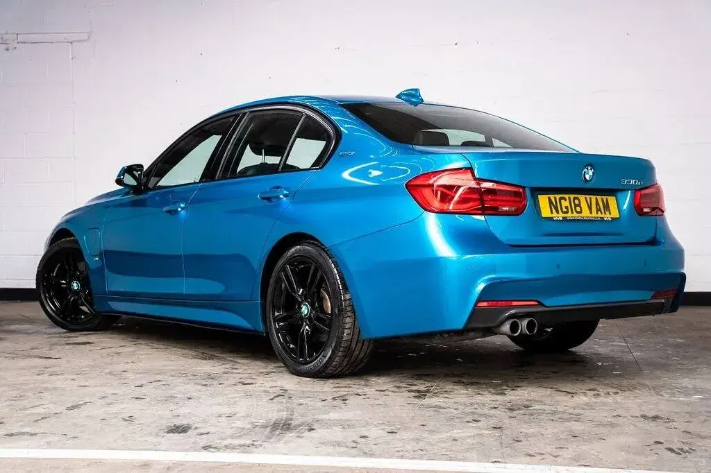 Used BMW 330e M Sport 252 HP (185 kW) 2018 Blue Sedan