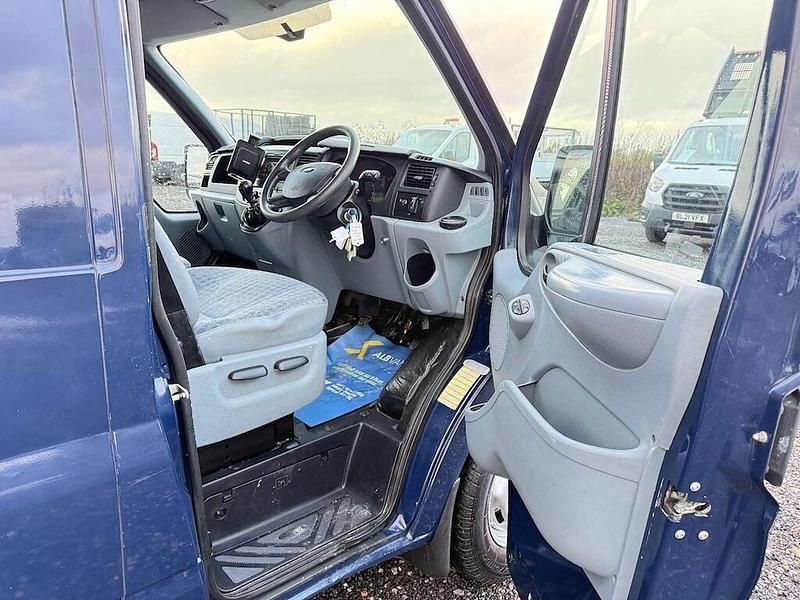 Used Ford Transit 125 HP (91 kW) 2013 Blue Van