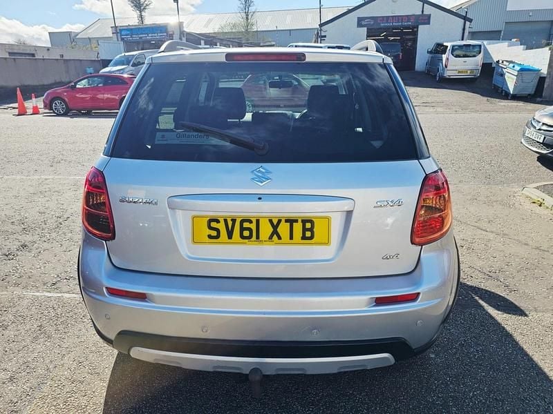Used Suzuki SX4 SZ5 2011 Silver Hatchback