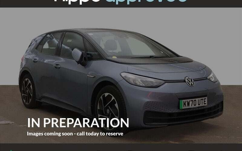 Used 2022 VW ID.3 Pro Performance Hatchback | £13,755 (Good price) - Image 1/4