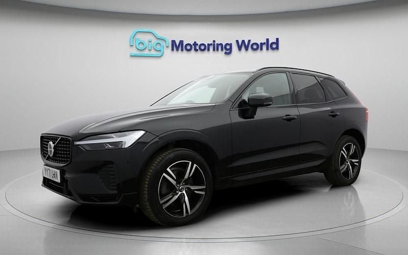 Used Volvo XC60 R-Design 250 HP (183 kW) 2021 Black SUV