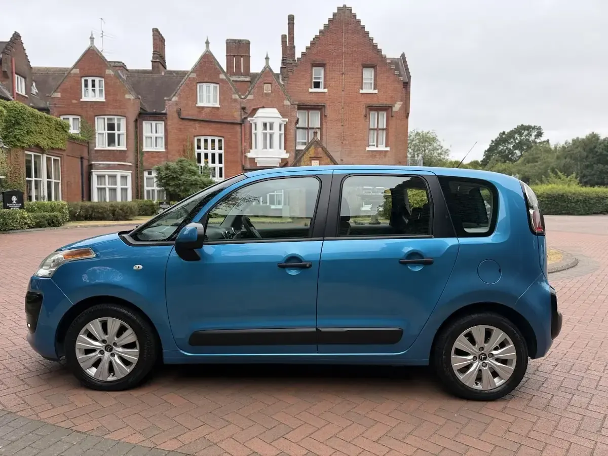 Used Citroën C3 Picasso VTR Sport 2013 Blue MPV
