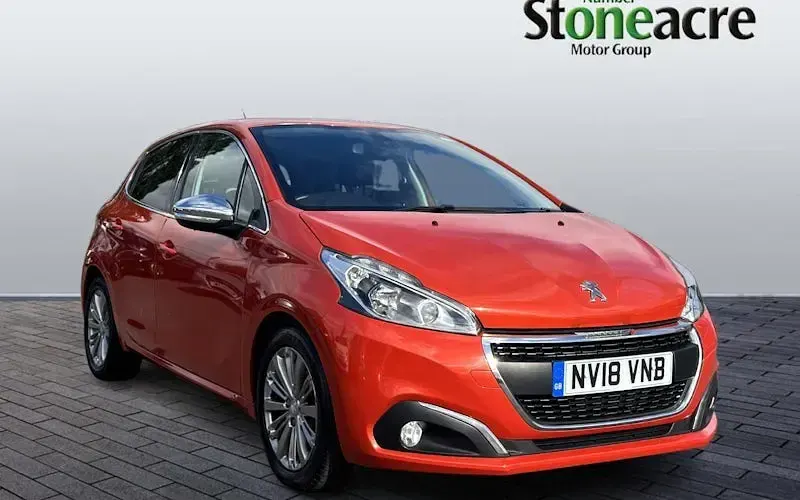 Used Peugeot 208 Allure 82 HP (60 kW) 2018 Hatchback
