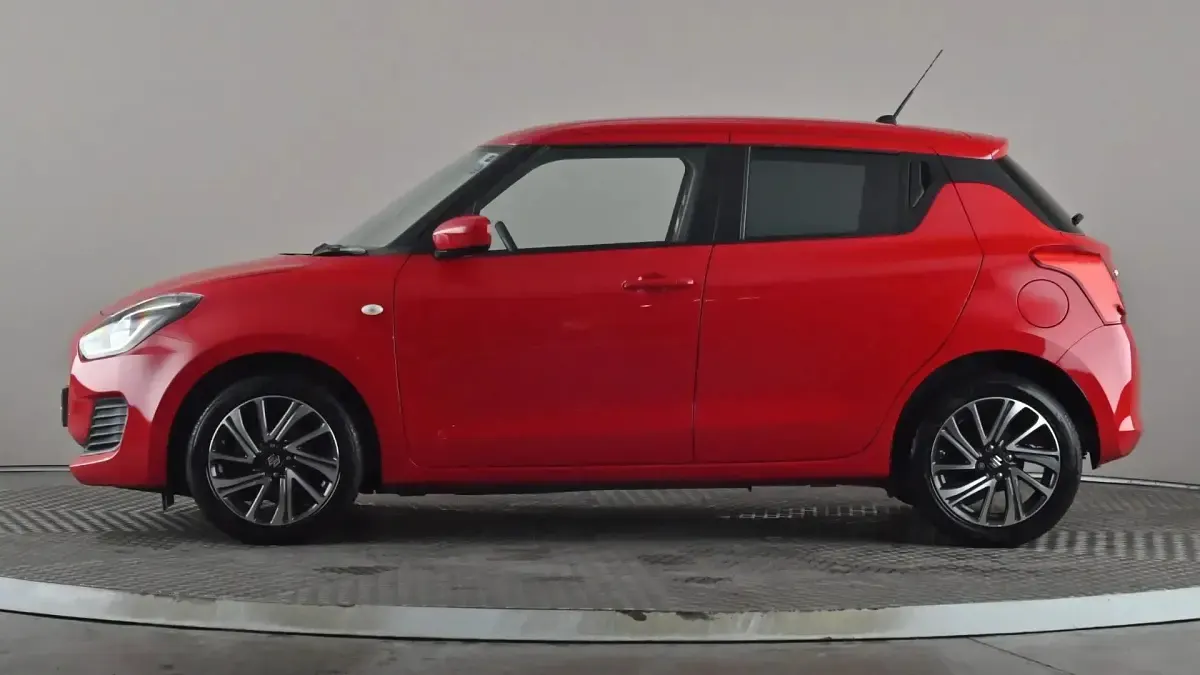 Used Suzuki Swift SZ-L 83 HP (61 kW) 2023 Red Hatchback