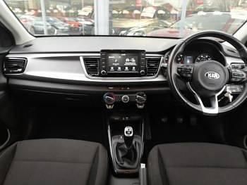Used Kia Rio 99 HP (72 kW) 2019 Red Hatchback