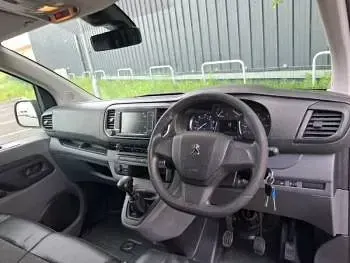 Gebraucht Peugeot Expert 2019 Weiß Van