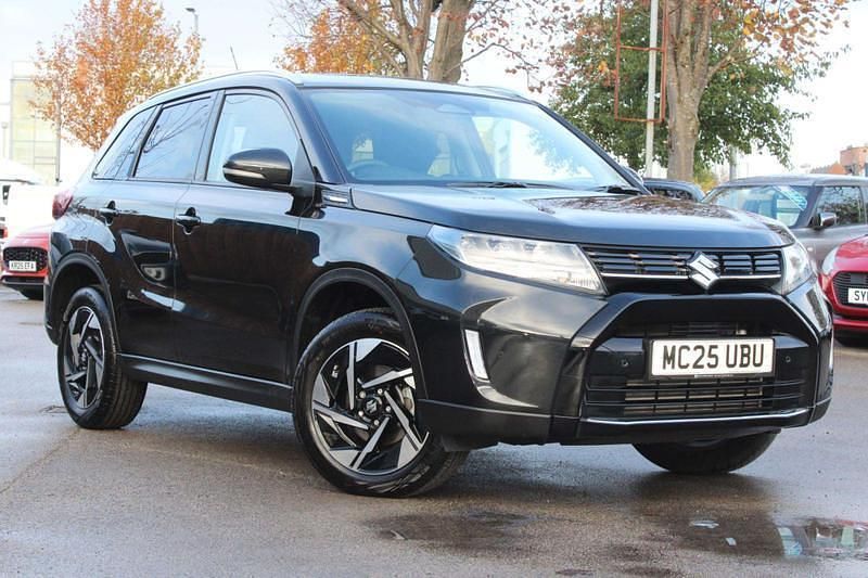 Black Used 2025 Suzuki Vitara SUV | £21,499 (Expensive) - Image 1/4