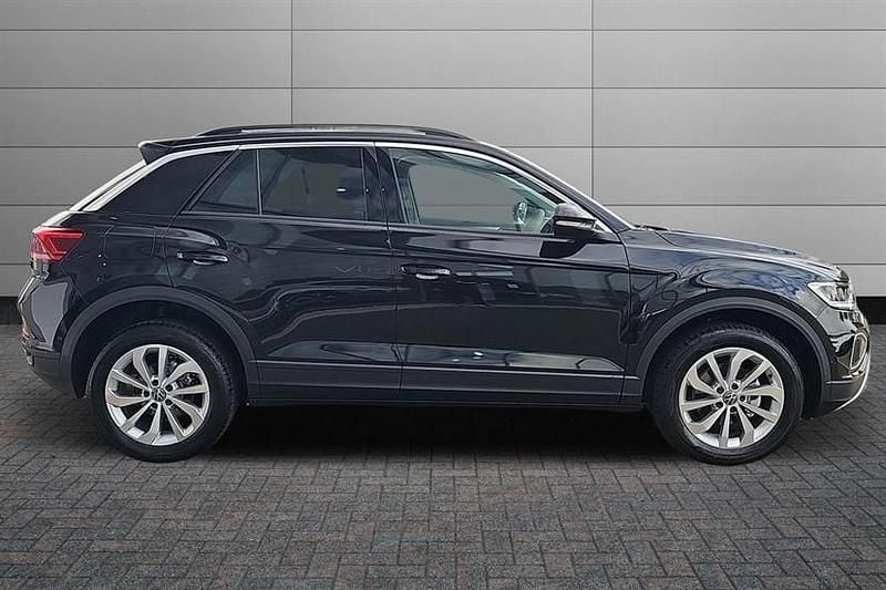 New VW T-Roc Match 150 HP (110 kW) 2025 Grenadilla black SUV