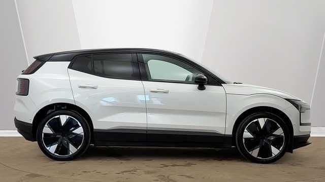 Used Volvo EX30 Ultra 200 kW (272 HP) 2025 White SUV