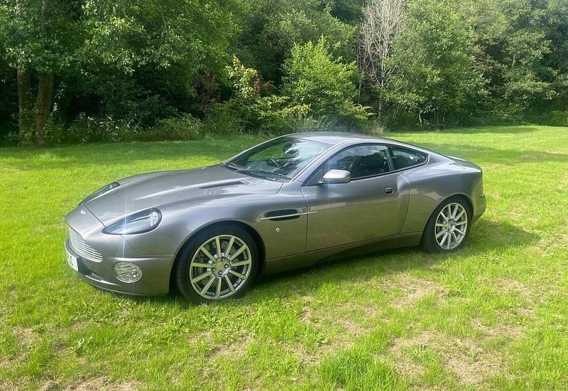 Used Aston Martin Vanquish 2002 Silver Coupe