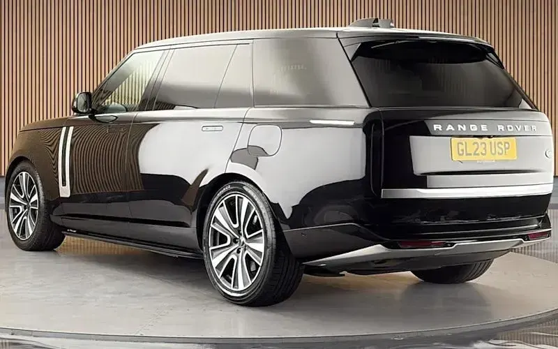 Used Land Rover Range Rover First Edition 441 HP (324 kW) 2023 Black SUV