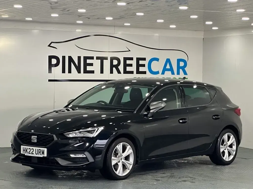 Used Seat Leon FR 130 HP (95 kW) 2022 Black Hatchback