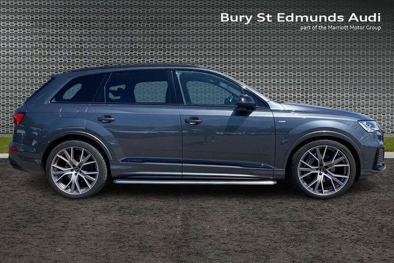 Used Audi Q7 Comfort 282 HP (207 kW) 2021 Grey SUV