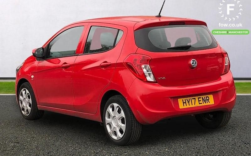 Second-hand Vauxhall Viva 75 CP (55 kW) 2017 Roșu Hatchback