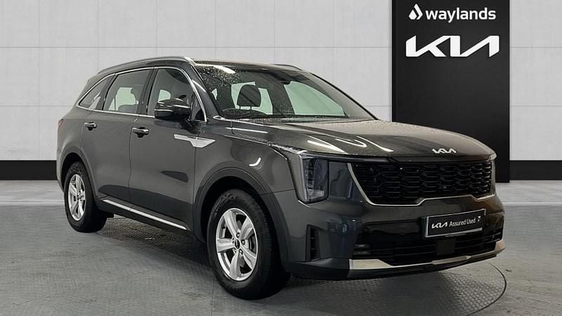 Grey Used 2024 Kia Sorento SUV | £37,590 (Good price) - Image 1/4