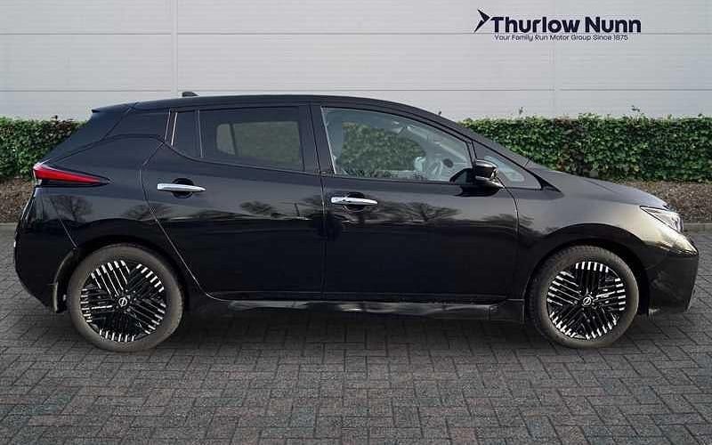 Used Nissan Leaf Tekna 110 kW (150 HP) 2024 Black Hatchback