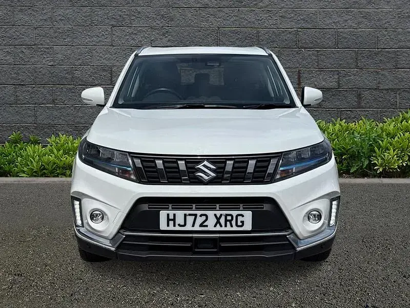 Used Suzuki Vitara SZ5 116 HP (85 kW) 2022 White SUV