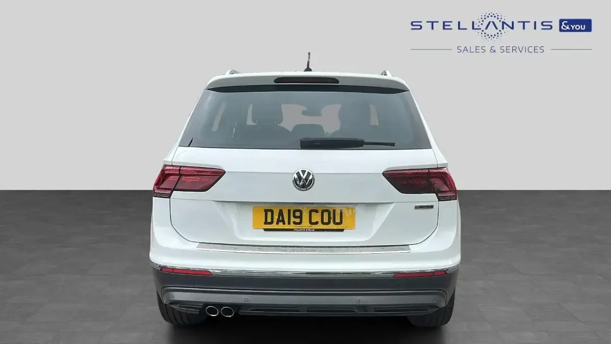 Używany VW Tiguan SEL 187 KM (137 kW) 2019 Biały SUV