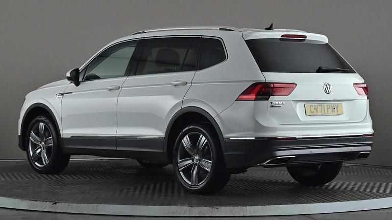 Used VW Tiguan Allspace SEL 150 HP (110 kW) 2021 White SUV