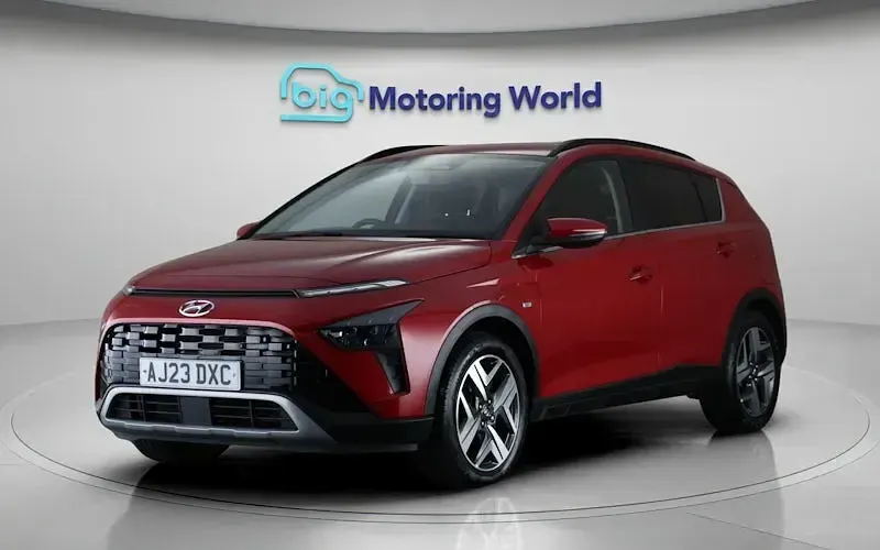 Used Hyundai Bayon Premium 101 HP (74 kW) 2023 Red SUV
