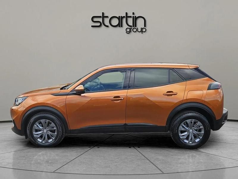 Used Peugeot 2008 Active 129 HP (94 kW) 2020 Orange SUV