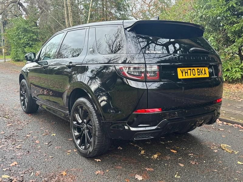 Second-hand Land Rover Discovery Sport R-Dynamic 150 CP (110 kW) 2020 Negru SUV