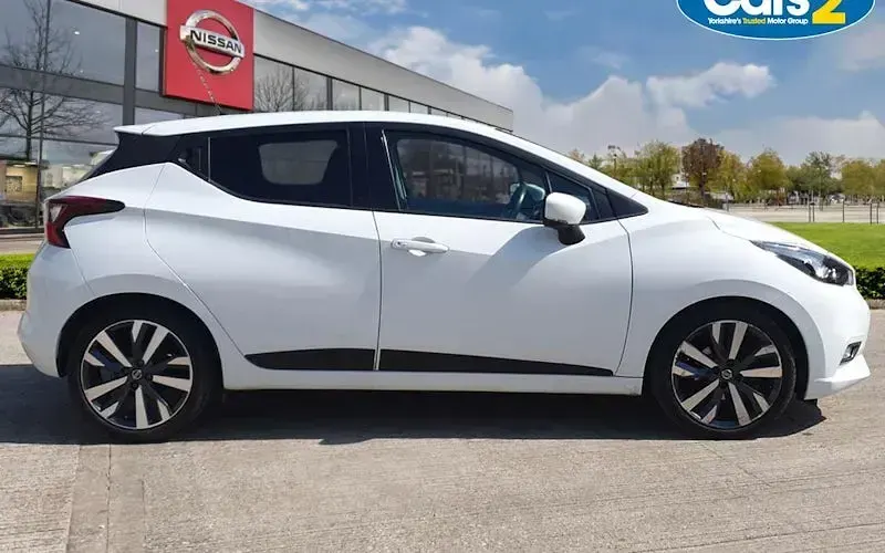 Used Nissan Micra Tekna 92 HP (67 kW) 2022 White Hatchback