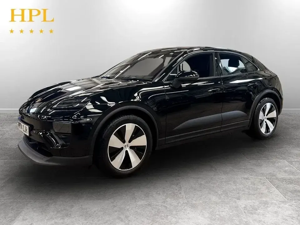 Used Porsche Macan 300 kW (408 HP) 2025 Black SUV