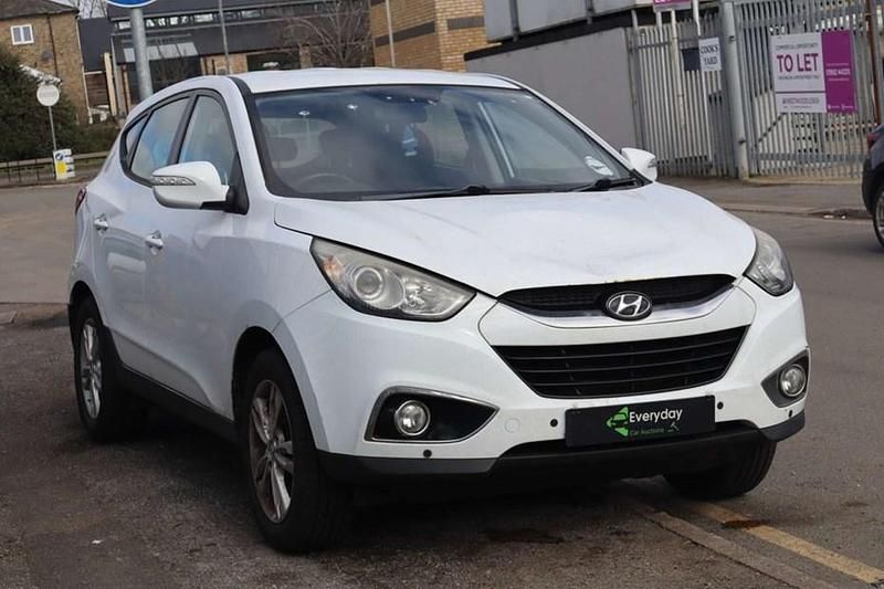 Used Hyundai ix35 Style 135 HP (99 kW) 2010 White SUV