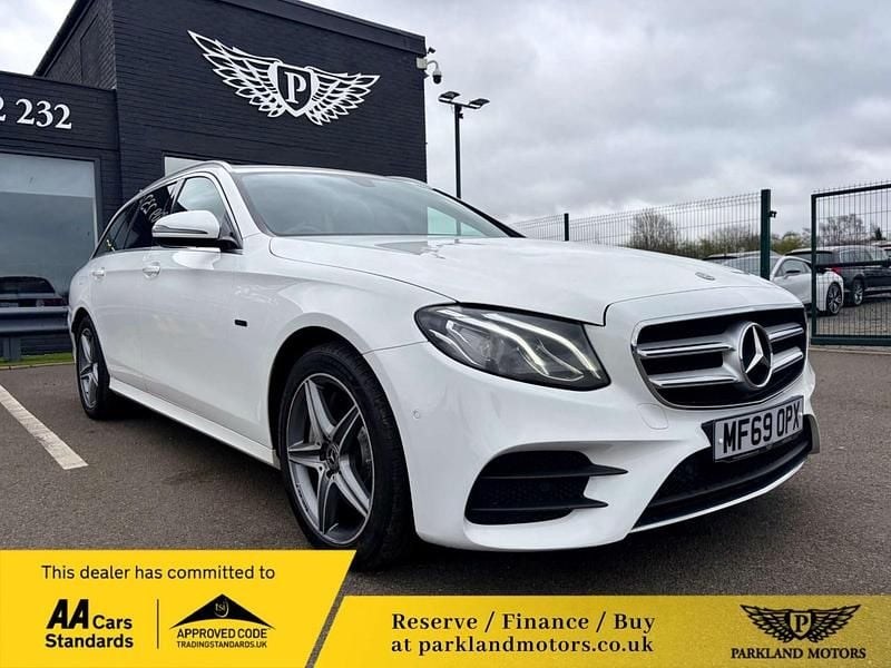Used Mercedes E300 AMG line 2020 White Estate