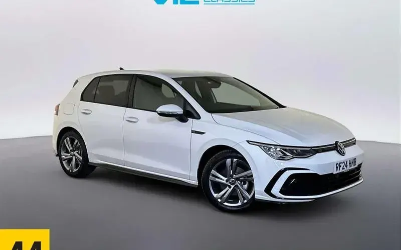 Used VW Golf VIII R-line 150 HP (110 kW) 2024 Hatchback