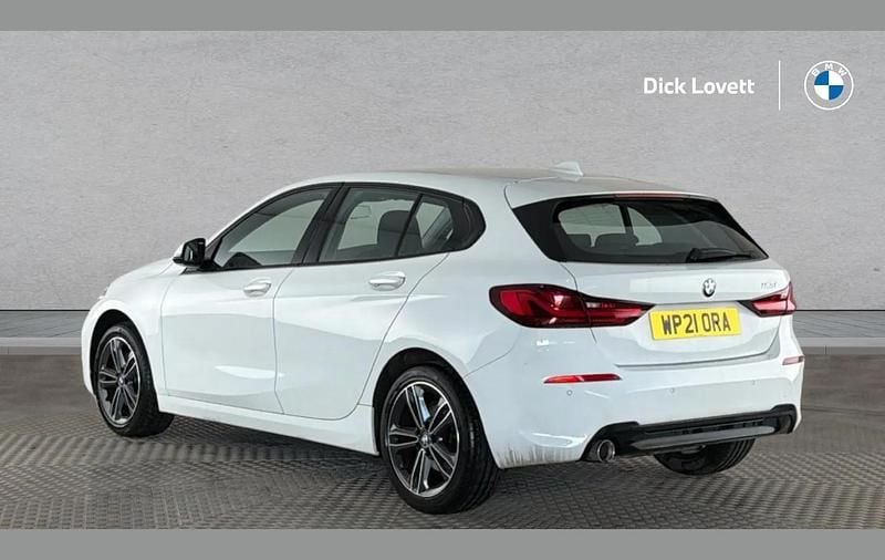 Used BMW 116 Sport Line 114 HP (83 kW) 2021 White Hatchback