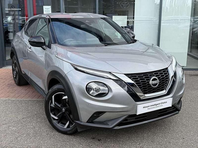 Silver Used 2022 Nissan Juke N-Connecta SUV | £15,000 (Fair price) - Image 1/4
