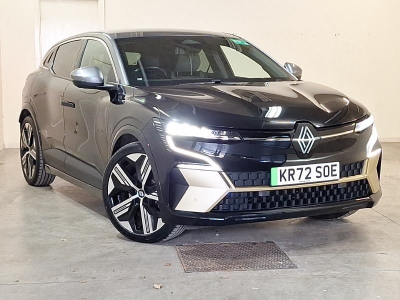 Black Used 2022 Renault Megane E-Tech Hatchback | £19,998 (Fair price) - Image 1/4