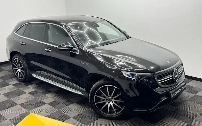 Usado Mercedes EQC400 AMG line 300 kW (408 CV) 2022 SUV
