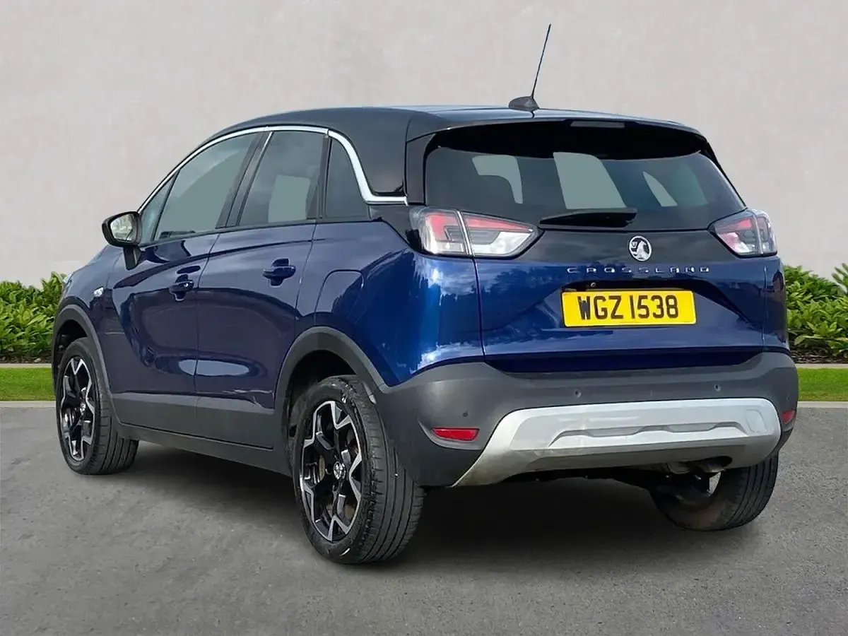 Used Vauxhall Crossland Elite 130 HP (95 kW) 2021 Blue SUV