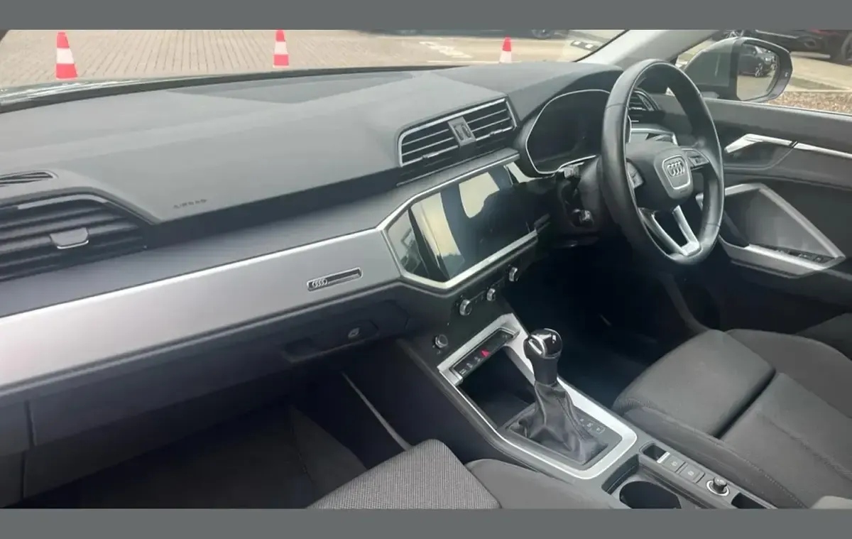Used Audi Q3 Sport 150 HP (110 kW) 2022 Grey SUV