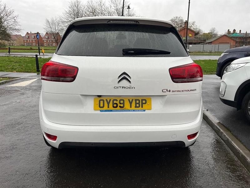 Używany Citroën C4 Flair 2019 Biały Minivan