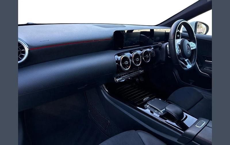 Used Mercedes A200 AMG line 161 HP (118 kW) 2020 White Hatchback