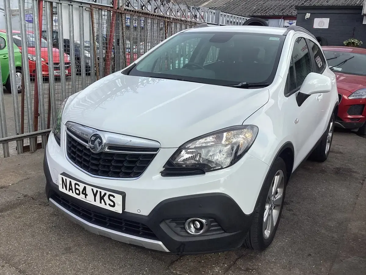 Used Vauxhall Mokka 115 HP (84 kW) 2014 White SUV