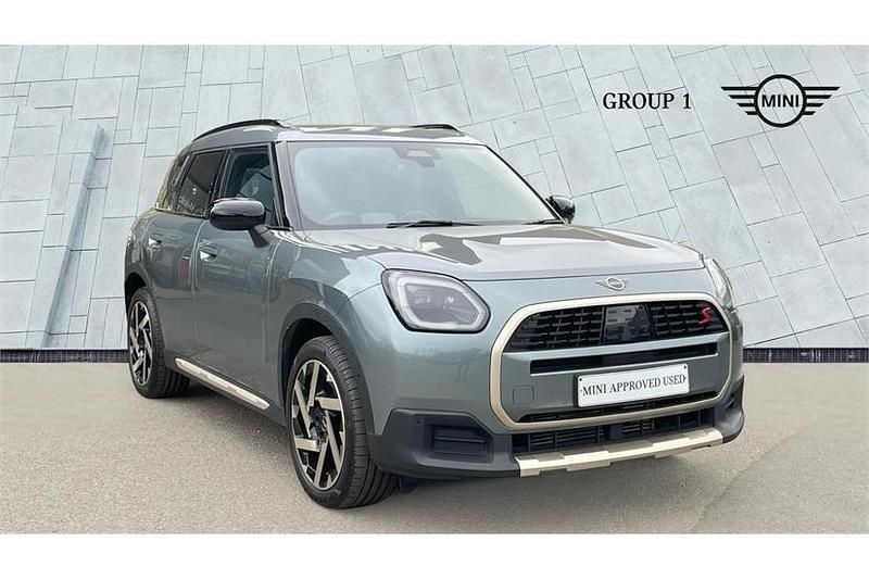 Used Mini Countryman Exclusive 218 HP (160 kW) 2025 Green SUV