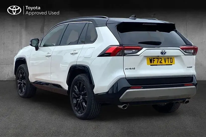 Used Toyota RAV4 Hybrid 218 HP (160 kW) 2022 Other SUV