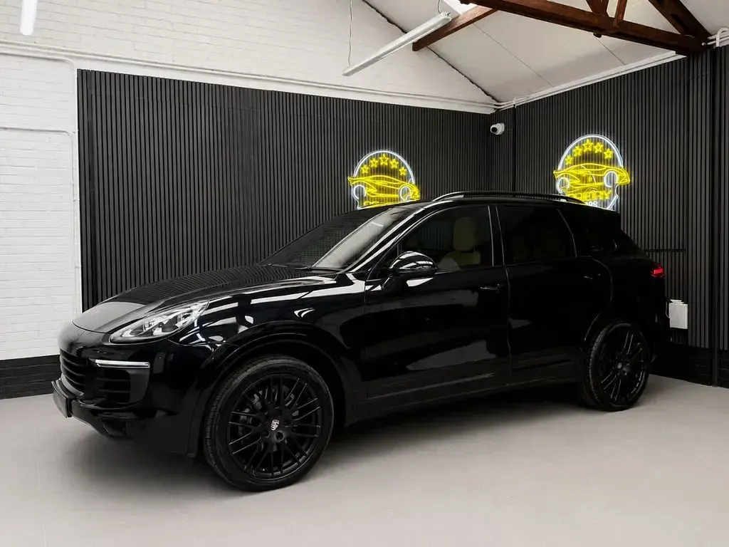 Used Porsche Cayenne 2014 Black SUV